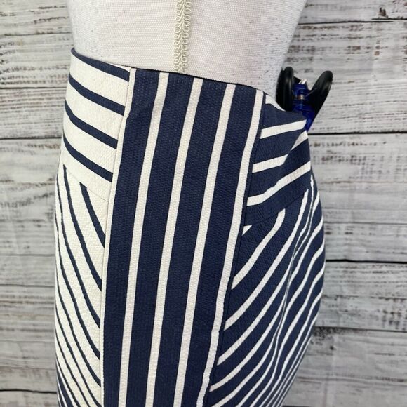 J. Crew Skirt size 6 Navy Blue White Stripe Straight Pencil Knee Sailor Nautical - Picture 7 of 10